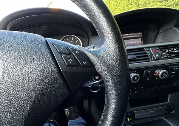 BMW Seria 5 cena 26900 przebieg: 233830, rok produkcji 2008 z Szczecin małe 781